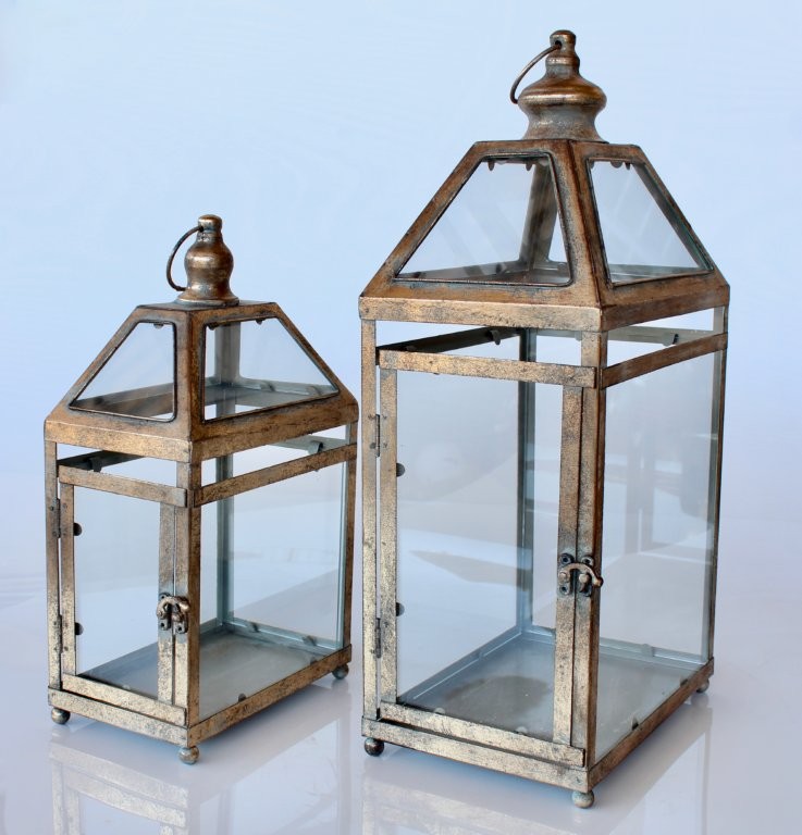Set Of 2 Metal Lanterns With Glass